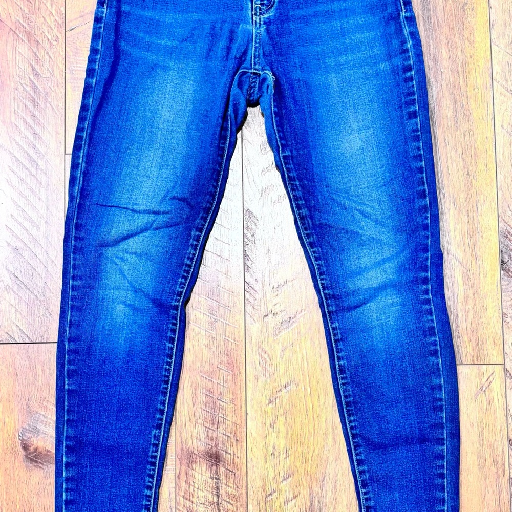 KanCan High-Rise Skinny Jeans – Women’s Size 9 / 28